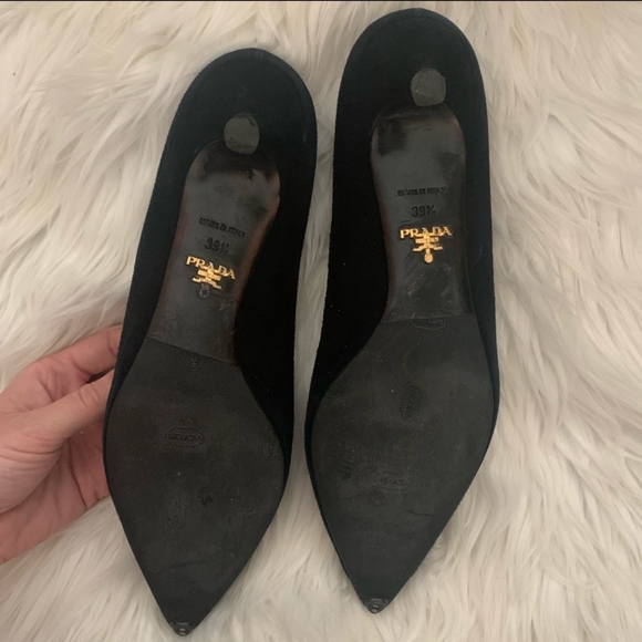 PRADA Black Suede Kitten Heel Pumps - Picture 4 of 8